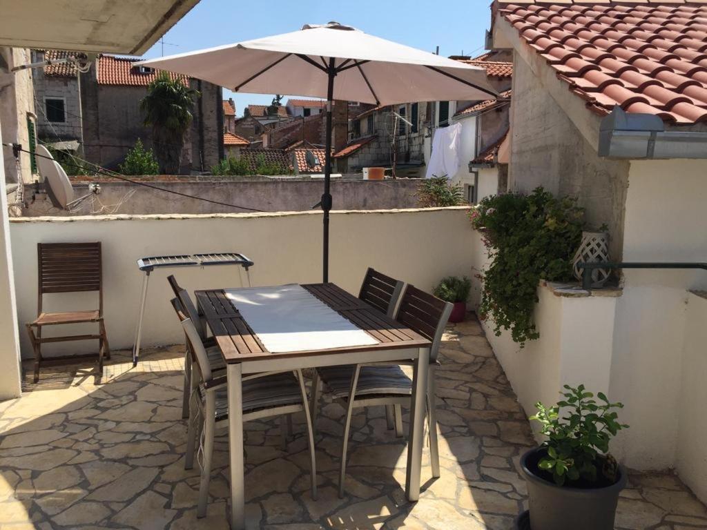 Apartment Elena Rooms 스플리트 외부 사진